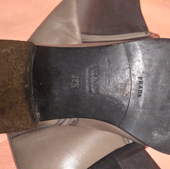 Women's Ombre Prada Boots - Picture 4 of 4